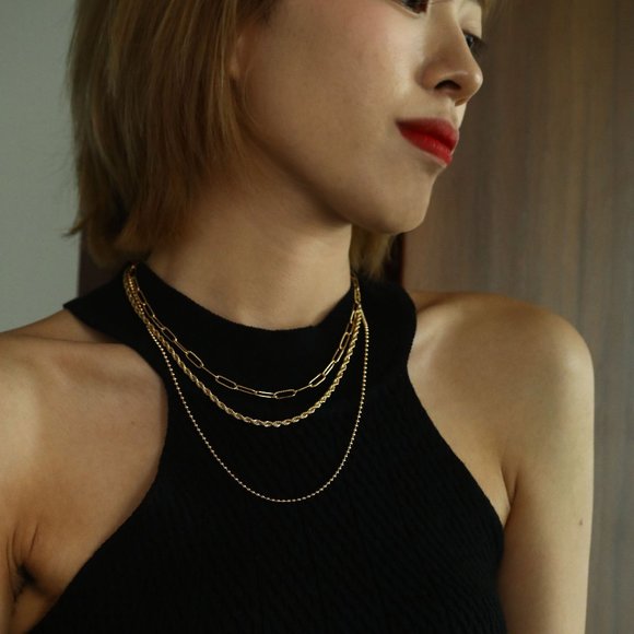 SELENE Triple Layer Necklace - Picture 8 of 11